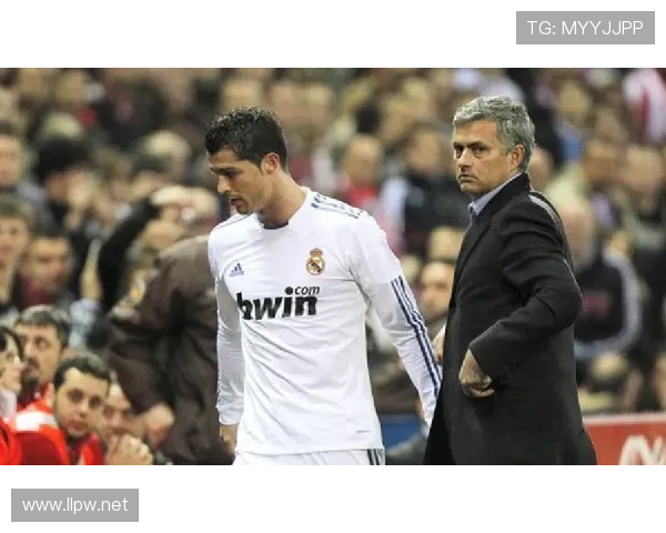 穆里尼奥重返皇马纽卡斯尔球迷喜讯